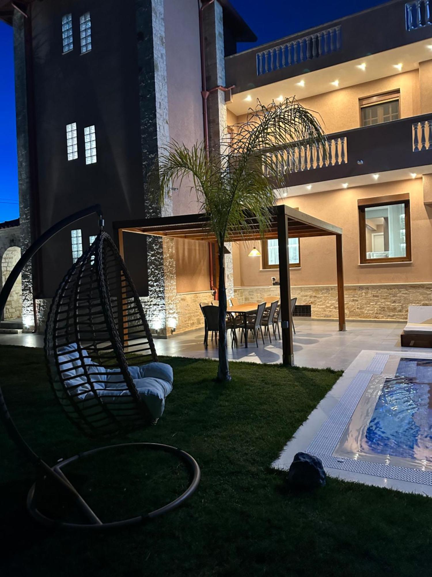 Green Villa With Private Pool Durrës Exterior foto